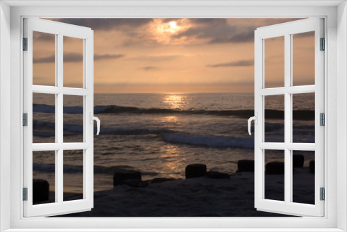 Fototapeta Naklejka Na Ścianę Okno 3D - Serene Island Sunrise 