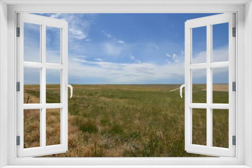 Fototapeta Naklejka Na Ścianę Okno 3D - Vast prairie and open space countryside