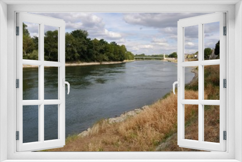 Fototapeta Naklejka Na Ścianę Okno 3D - Loire river in Anjou
