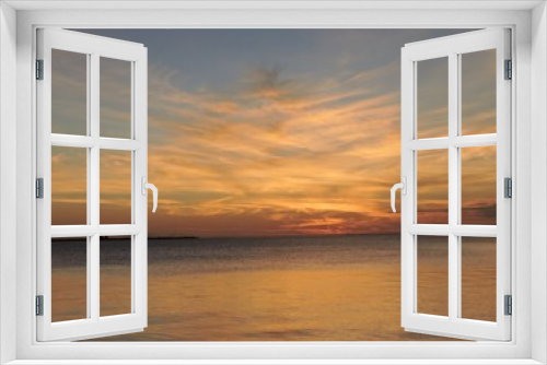 Fototapeta Naklejka Na Ścianę Okno 3D - boggy sunset