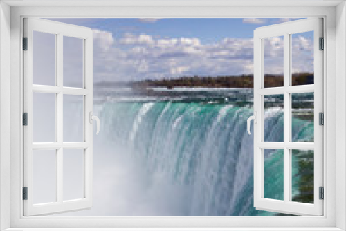 Fototapeta Naklejka Na Ścianę Okno 3D - View of the fantastically beautiful Niagara falls