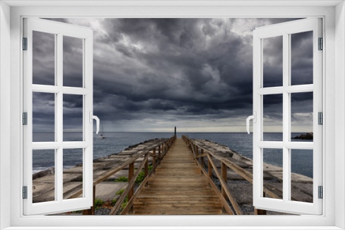 Fototapeta Naklejka Na Ścianę Okno 3D - Gateway to the storm