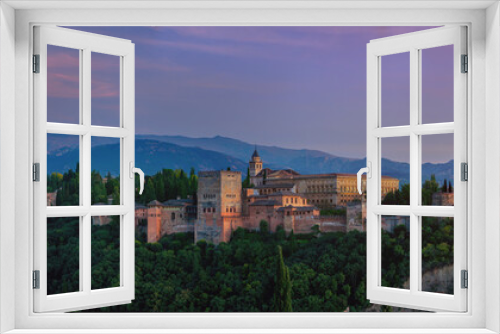 Fototapeta Naklejka Na Ścianę Okno 3D - Alhambra Palace in Granada, Spain