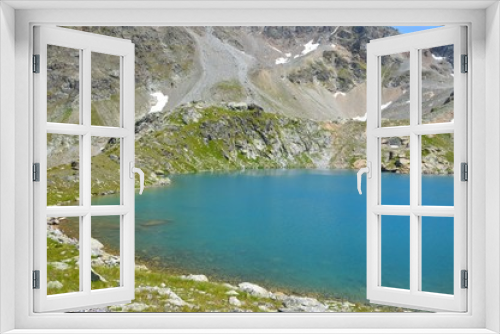 Fototapeta Naklejka Na Ścianę Okno 3D - Mountain blue lake