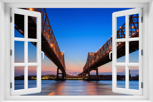 Fototapeta Naklejka Na Ścianę Okno 3D - The Crescent City Connection Bridge on the Mississippi river