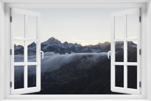 Fototapeta Naklejka Na Ścianę Okno 3D - Sonnenaufgang