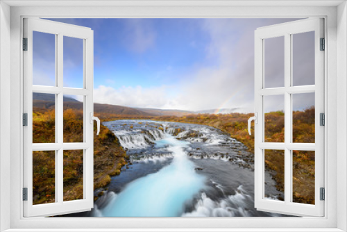 Fototapeta Naklejka Na Ścianę Okno 3D - Arco íris bobre a Cascata de Bruarfoss na Islandia