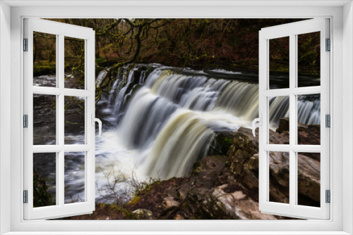 Fototapeta Naklejka Na Ścianę Okno 3D - Sgwd y Pannwr waterfall. On the river Afon Mellte South Wales, U
