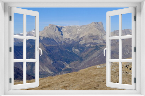 Fototapeta Naklejka Na Ścianę Okno 3D - Massif de Ceüse - Alpes du Sud