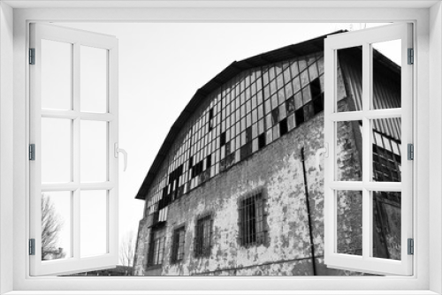 Fototapeta Naklejka Na Ścianę Okno 3D - old industrial building