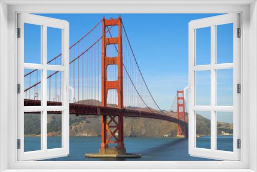 Fototapeta Naklejka Na Ścianę Okno 3D - The Golden Gate bridge, San Francisco, California, USA