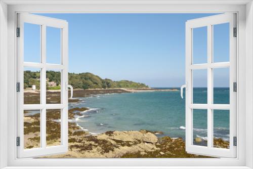 Fototapeta Naklejka Na Ścianę Okno 3D - Coast of Saint Catherines Bay on Jersey