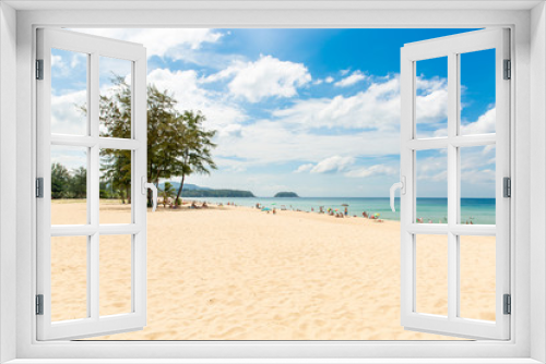 Fototapeta Naklejka Na Ścianę Okno 3D - Karon beach in Phuket island Thailand