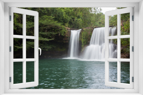 Fototapeta Naklejka Na Ścianę Okno 3D - Klong Chao waterfall in Thailand